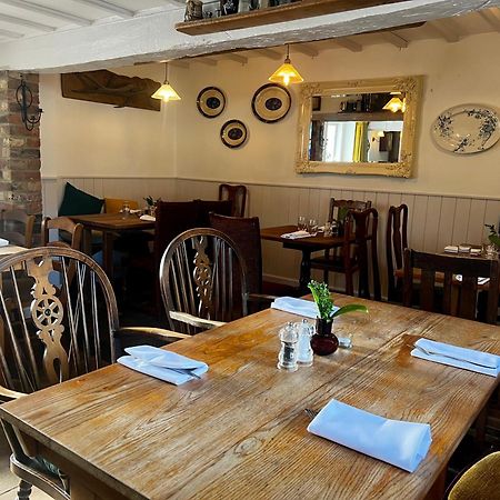 Отель The Lion, Tredington Shipston-on-Stour Экстерьер фото