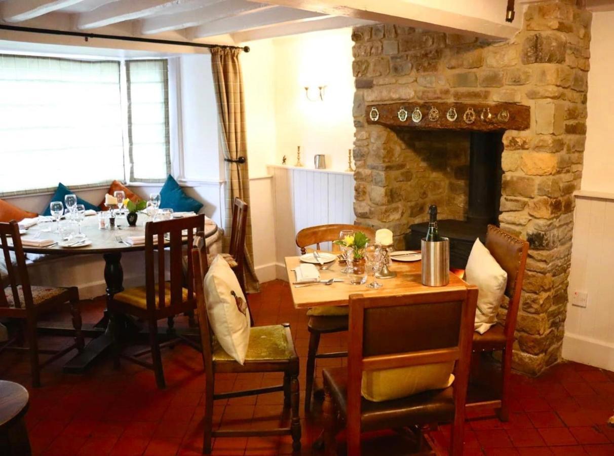 Отель The Lion, Tredington Shipston-on-Stour Экстерьер фото