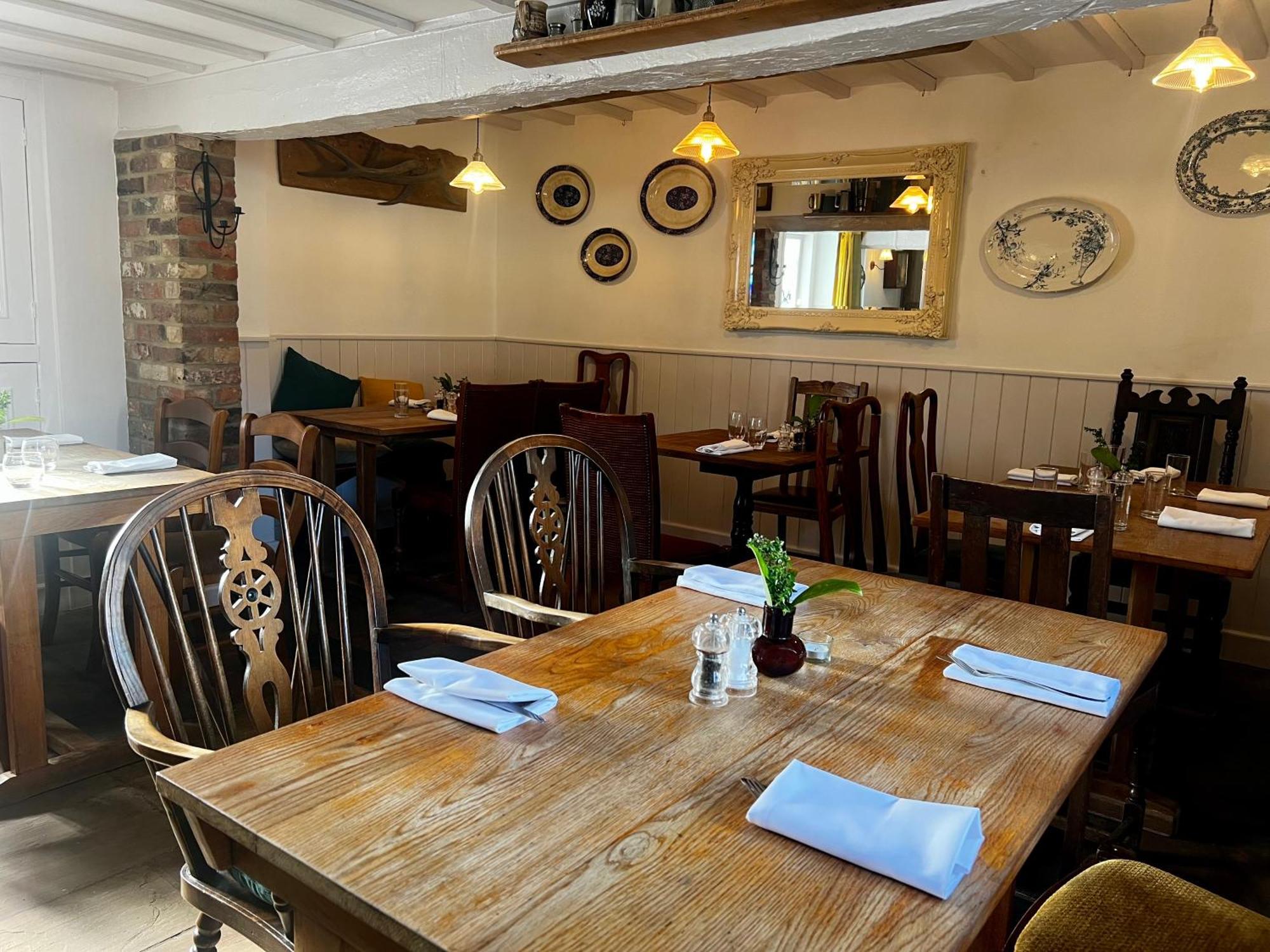 Отель The Lion, Tredington Shipston-on-Stour Экстерьер фото